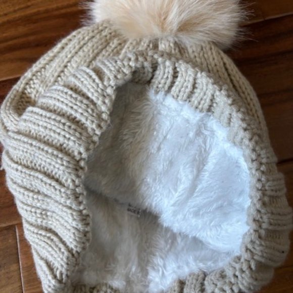 COOLPRINCE Winter Knit Beanie with Pom Pom, Fleece Lining & Mittens - Picture 6 of 6